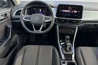 Volkswagen T-Roc, 1.5, 110 kW, бензин, автомат, передний привод