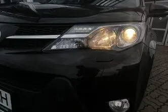 Toyota RAV4, 2.0, 111 kW, bensiin, automaat, nelikvedu