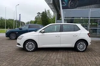 Škoda Fabia, 1.0, 70 kW, бензин, механическая, передний привод