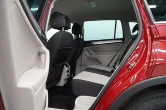 Volkswagen Tiguan, 2.0, 132 kW, бензин, автомат, полный привод