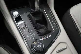 Volkswagen Tiguan, 2.0, 132 kW, бензин, автомат, полный привод