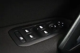 Peugeot 308, 1.6, 88 kW, дизель, механическая, передний привод