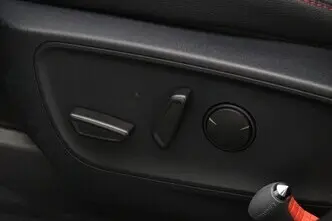 Ford Kuga, 2.5, 112 kW, pistikhübriid, automaat, esivedu