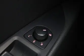 SEAT Leon, 1.6, 81 kW, diesel, manual, front-wheel drive