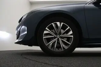 Peugeot 508, 1.5, 96 kW, дизель, автомат, передний привод