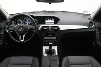 Mercedes-Benz C 180, 1.6, 115 kW, bensiin, manuaal, tagavedu