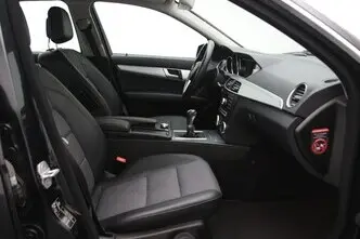 Mercedes-Benz C 180, 1.6, 115 kW, bensiin, manuaal, tagavedu