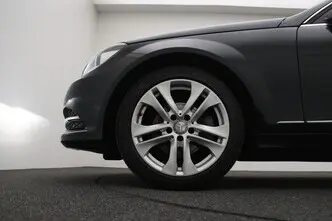 Mercedes-Benz C 180, 1.6, 115 kW, bensiin, manuaal, tagavedu