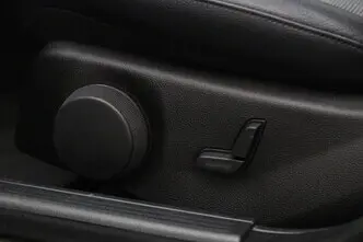 Mercedes-Benz C 180, 1.6, 115 kW, bensiin, manuaal, tagavedu
