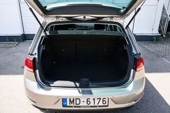 Volkswagen Golf, 1.5, 96 kW, bensiin, manuaal, esivedu