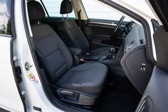 Volkswagen Golf, 1.6, 85 kW, diisel, automaat, esivedu
