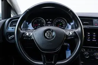 Volkswagen Golf, 1.6, 85 kW, diisel, automaat, esivedu