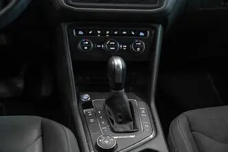 Volkswagen Tiguan, 2.0, 140 kW, дизель, автомат, полный привод