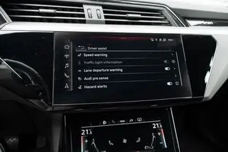 Audi e-tron, 300 kW, elekter, automaat, nelikvedu