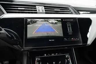 Audi e-tron, 300 kW, elekter, automaat, nelikvedu