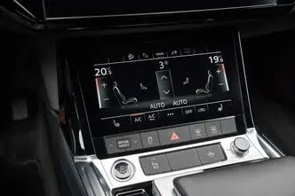Audi e-tron, 300 kW, elekter, automaat, nelikvedu