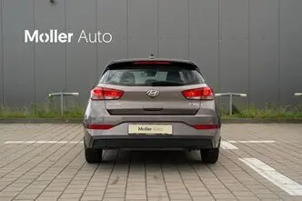 Hyundai i30, 1.5, 81 kW, bensiin, manuaal, esivedu
