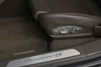 Porsche Panamera, 3.0, 309 kW, bensiin, automaat, nelikvedu