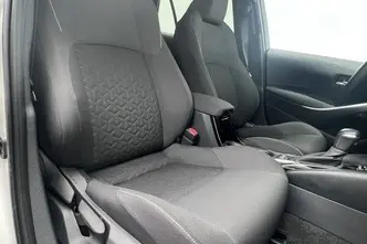Toyota Corolla, 1.2, 85 kW, bensiin, automaat, esivedu