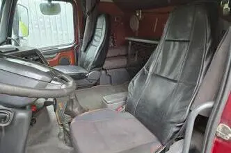 Volvo FH16 610 8X4 FICO ADR 9.9m³ + 11.8m³, 448 kW, дизель, механическая