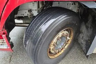 Volvo FH16 610 8X4 FICO ADR 9.9m³ + 11.8m³, 448 kW, дизель, механическая
