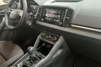 Škoda Karoq, 1.0, 85 kW, petrol, manual, front-wheel drive