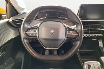 Peugeot 208, 1.2, 55 kW, бензин, механическая, передний привод