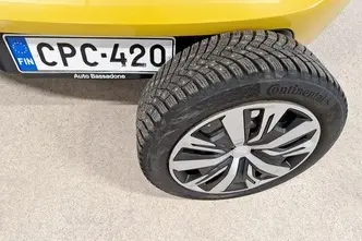 Peugeot 208, 1.2, 55 kW, бензин, механическая, передний привод