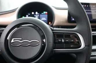 Fiat 500e, 87 kW, elekter, automaat, esivedu
