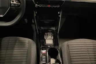 Peugeot e-2008, электричество, автомат, передний привод