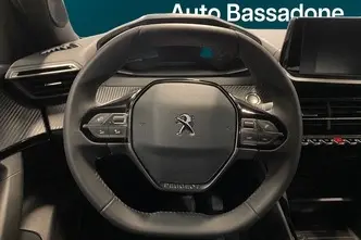 Peugeot e-2008, электричество, автомат, передний привод