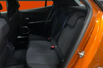 Peugeot e-2008, электричество, автомат, передний привод