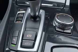BMW 520, 2.0, 140 kW, дизель, автомат, задний привод