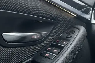 BMW 520, 2.0, 140 kW, дизель, автомат, задний привод