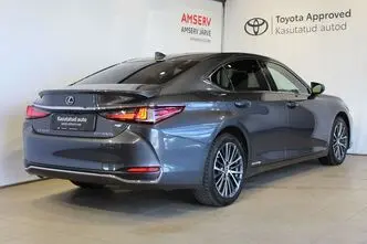 Lexus ES 300, 2.5, 131 kW, hübriid, automaat, esivedu
