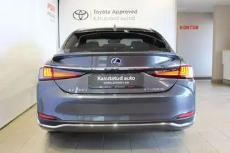 Lexus ES 300, 2.5, 131 kW, hübriid, automaat, esivedu