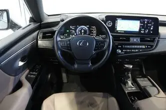 Lexus ES 300, 2.5, 131 kW, hübriid, automaat, esivedu