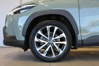 Toyota Corolla Cross, 1.8, 72 kW, hübriid, automaat, esivedu