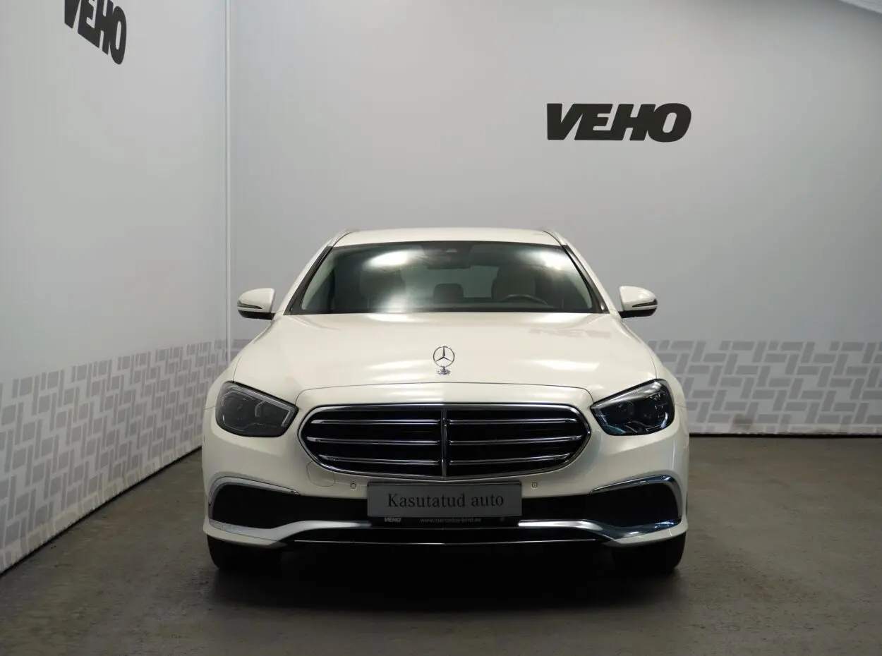 Mercedes-Benz E 300, 2.0, 143 kW, pistikhübriid, automaat, nelikvedu