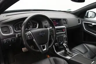 Volvo V60, 2.0, 140 kW, bensiin, automaat, esivedu