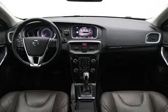 Volvo V40 Cross Country, 2.0, 110 kW, diisel, automaat, esivedu