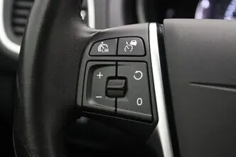 Volvo V40 Cross Country, 2.0, 110 kW, diisel, automaat, esivedu