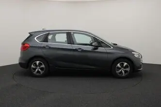 BMW 218, 1.5, 100 kW, bensiin, manuaal, esivedu
