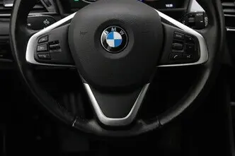 BMW 218, 1.5, 100 kW, bensiin, manuaal, esivedu