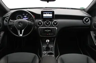 Mercedes-Benz A 180, 1.5, 80 kW, diesel, manual, front-wheel drive