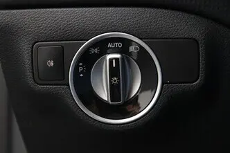 Mercedes-Benz A 180, 1.5, 80 kW, diesel, manual, front-wheel drive