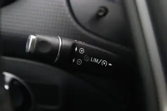 Mercedes-Benz A 180, 1.5, 80 kW, diesel, manual, front-wheel drive