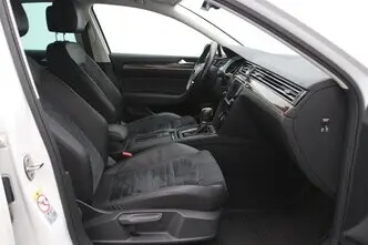 Volkswagen Passat, 1.8, 132 kW, бензин, автомат, передний привод