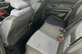 Renault 5, 110 kW, elekter, automaat, esivedu