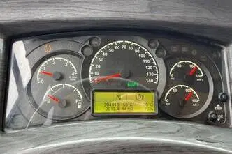 Isuzu Visigo 4x2, 6.7, 182 kW, дизель, автомат, задний привод